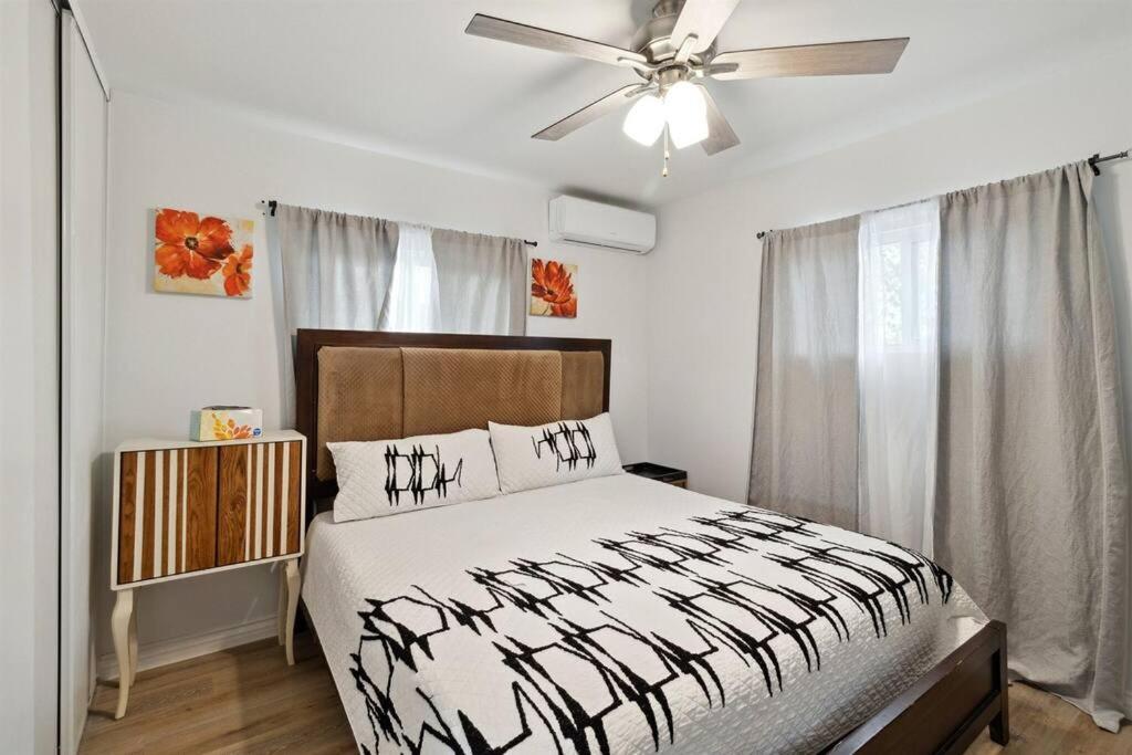 Modern City Ranch 3 Bdrm Family Home Access By Dirt Road Palmdale Dış mekan fotoğraf